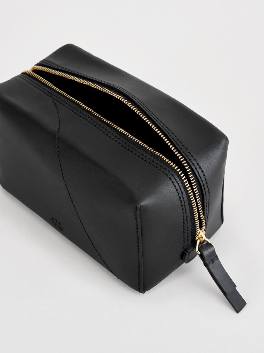 ATP Atelier Capanne Leather Beauty Bag | Beauty Bags