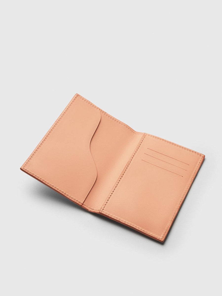 ATP Atelier Jelsi Leather Passport Holder | Small Leather Goods