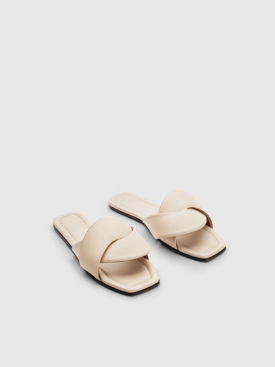 ATP Atelier Capurso Nappa Flat Sandals | Sandals