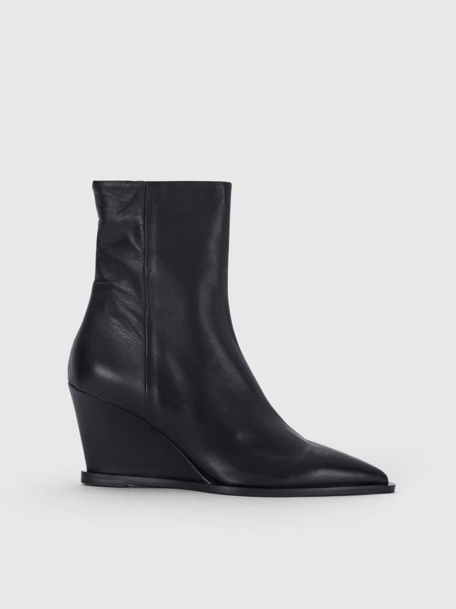 ATP Atelier Pratella Nappa Ankle Boots | Boots