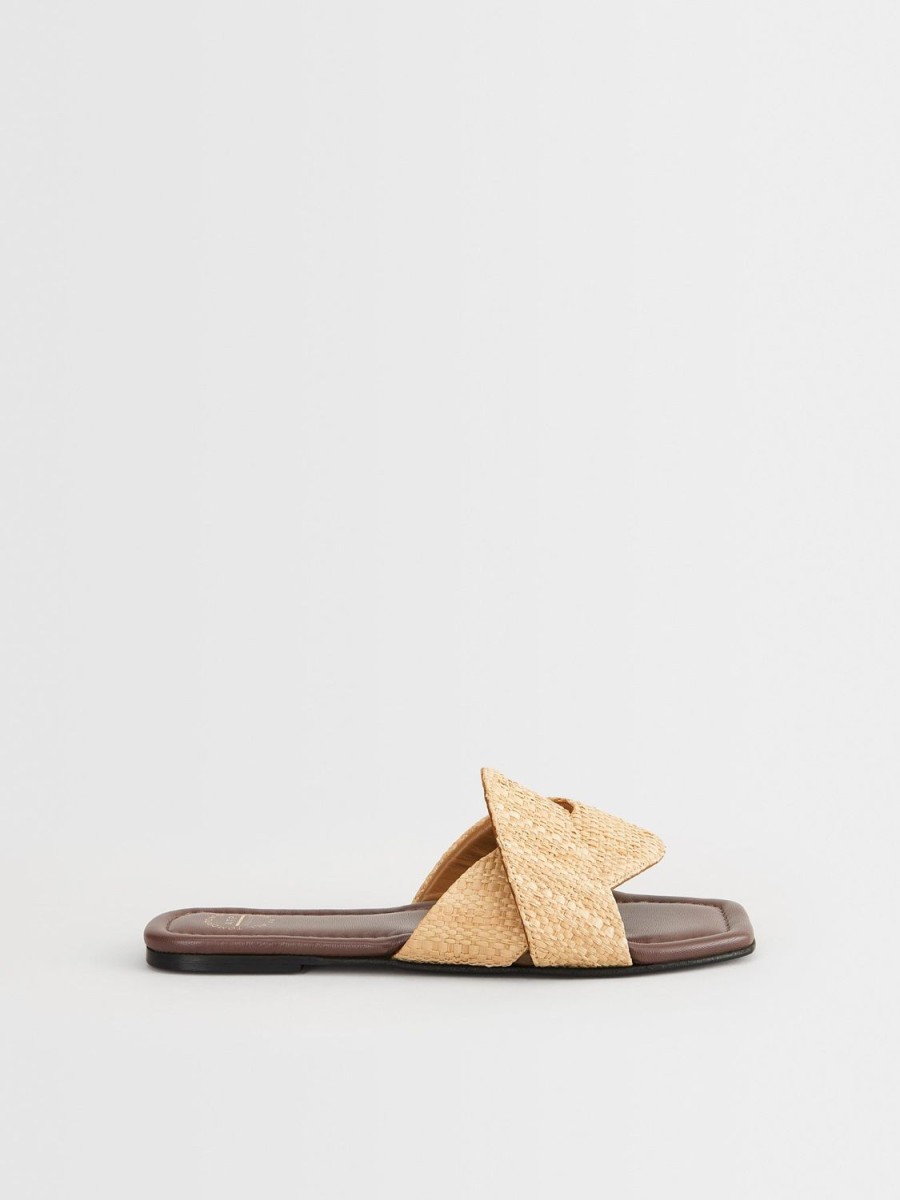 ATP Atelier Capurso Raffia Flat Sandals | Sandals